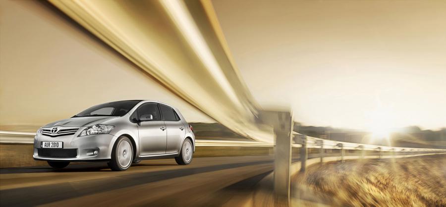  Toyota Auris 2010 года  (фото 28 из 59)